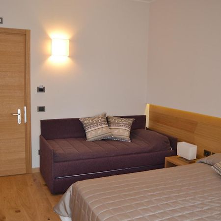 Hotel Nido Dell'Aquila Assergi Extérieur photo