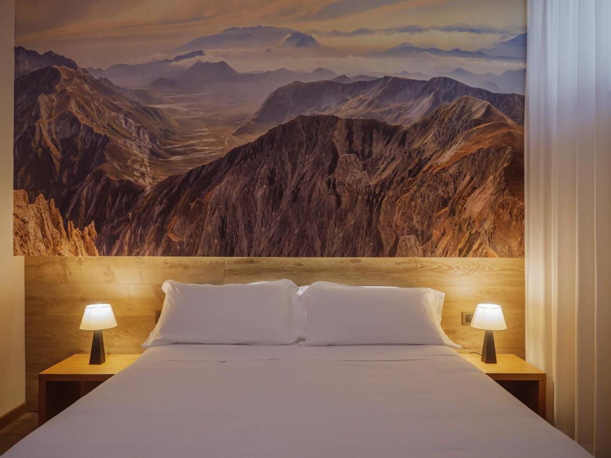 Hotel Nido Dell'Aquila Assergi Extérieur photo