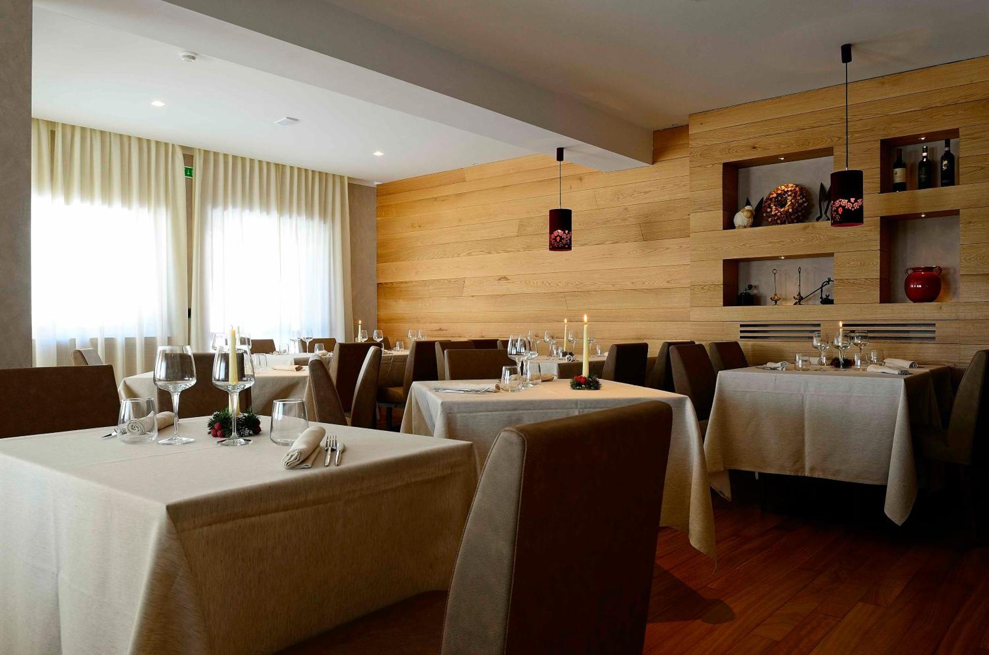 Hotel Nido Dell'Aquila Assergi Extérieur photo
