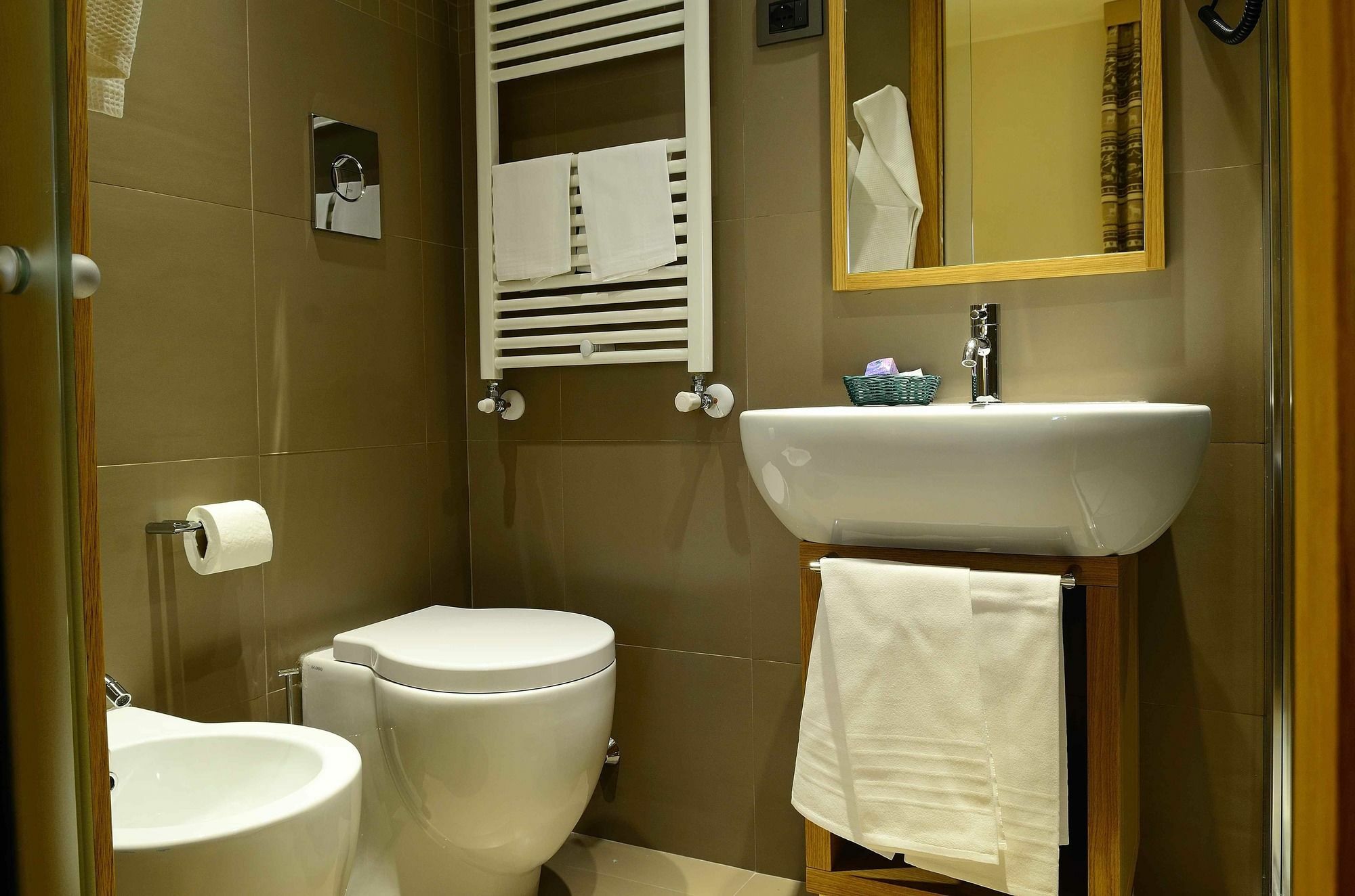 Hotel Nido Dell'Aquila Assergi Extérieur photo