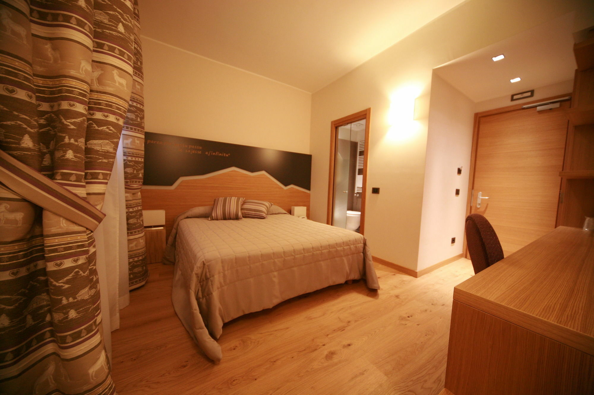 Hotel Nido Dell'Aquila Assergi Extérieur photo