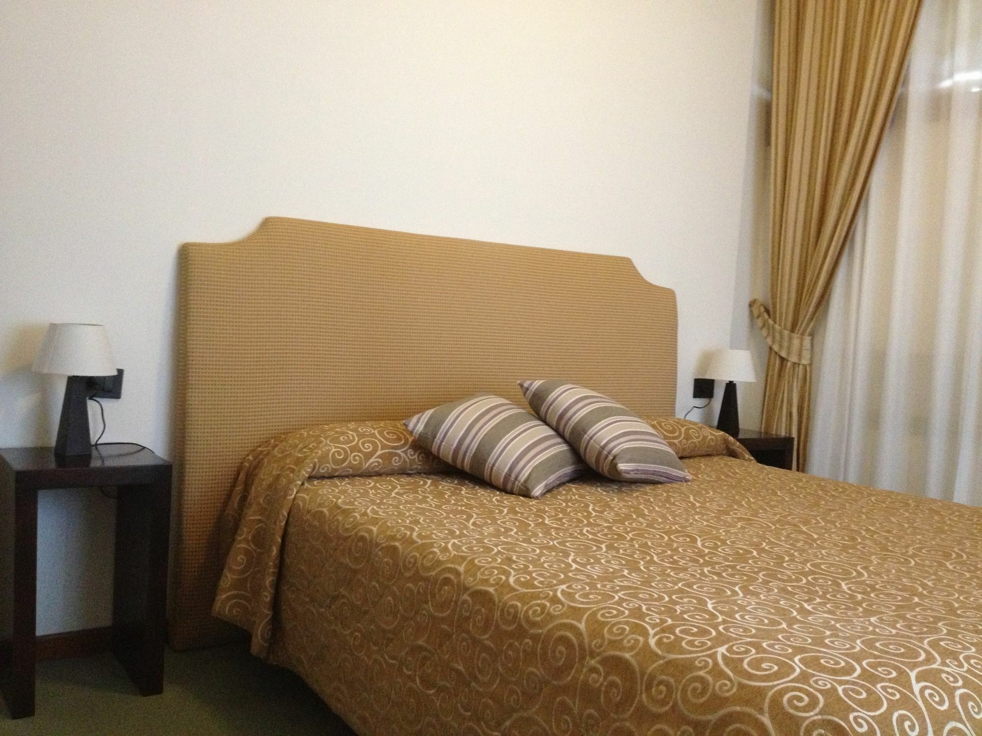 Hotel Nido Dell'Aquila Assergi Extérieur photo